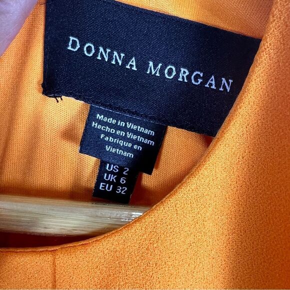 Donna Morgan Hartley Fit Flare Short Dress Orange Crepe Sleeveless Size 2 NWT - Picture 5 of 16
